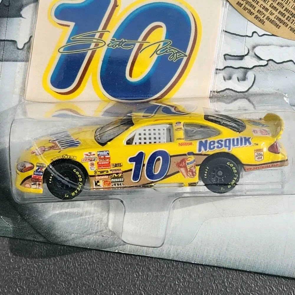 Lot of 6 Miscellaneous NIP Hotwheels Racing Nascar 1:64 Die Cast Cars